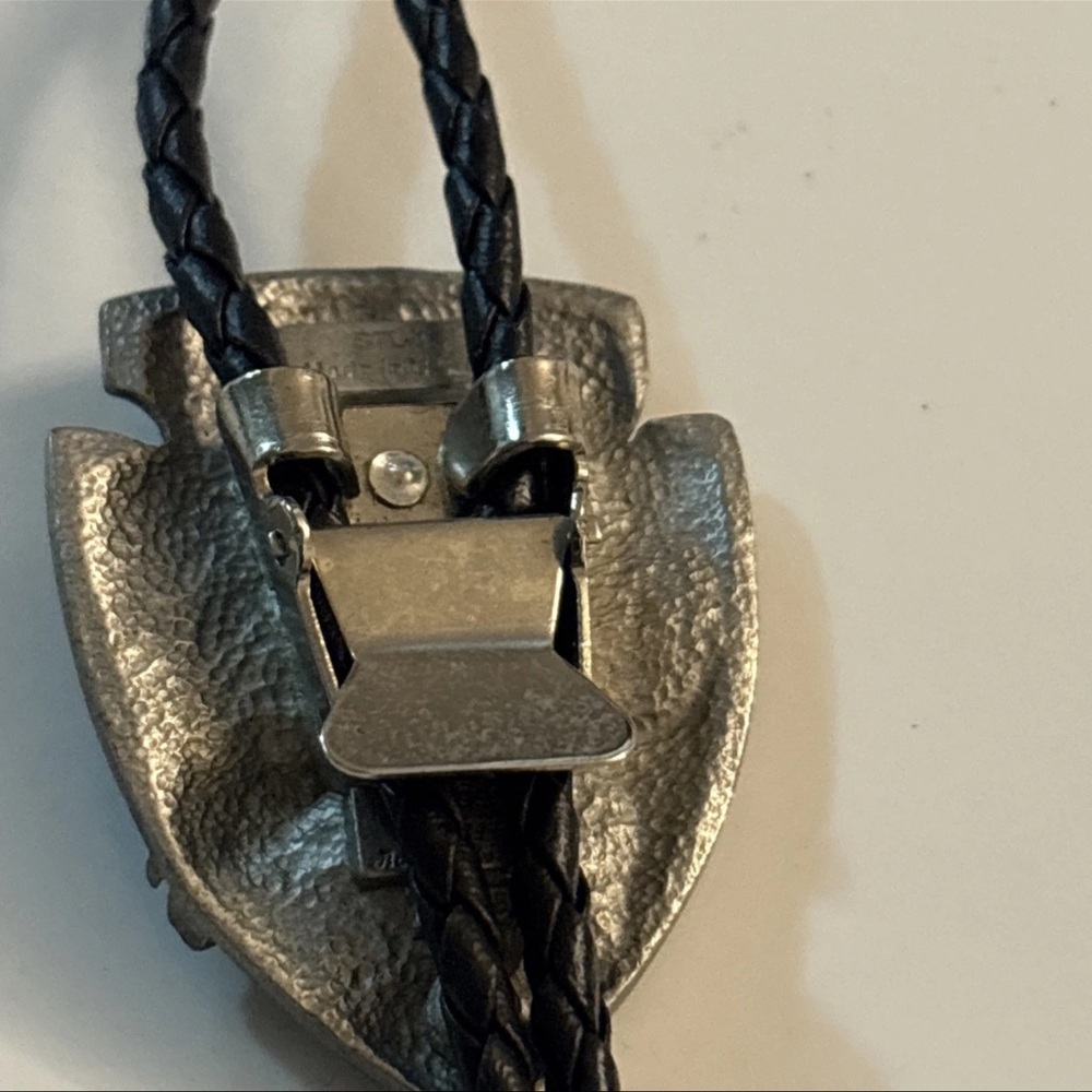 End of Trail Horse Bolo Tie Adjustable 36 inch Cord Antique Silver Made in USA - Picture 8 of 12